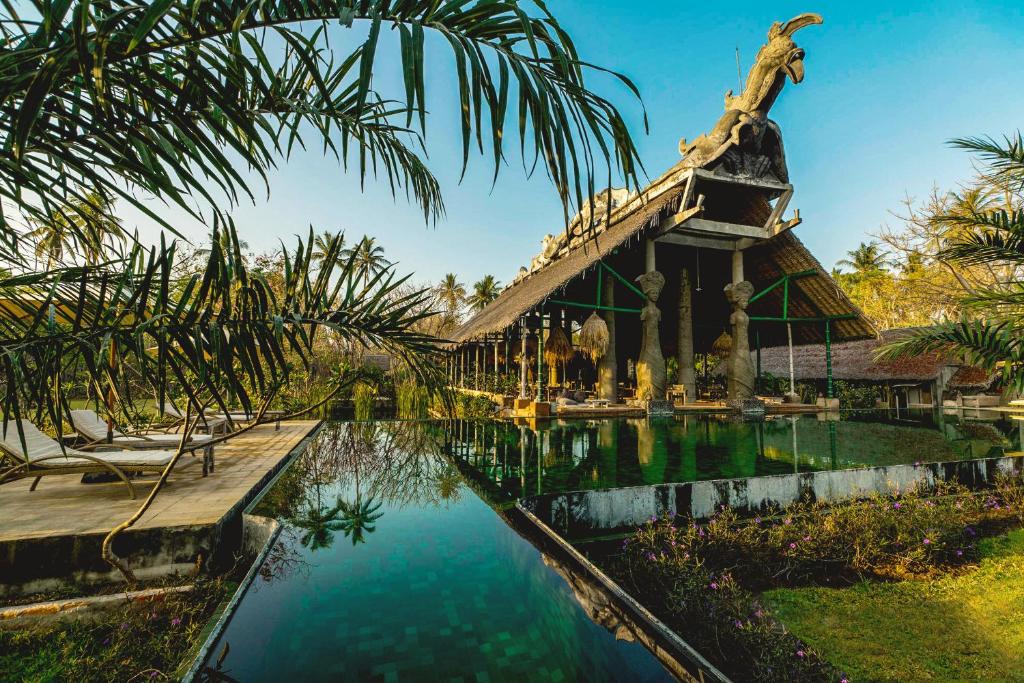Tugu Hotel Lombok