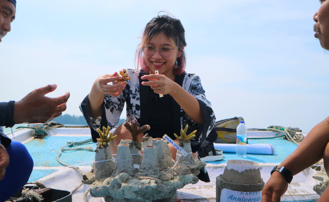 Coral Restoration, Pulau Kelapa, Kepulauan Seribu