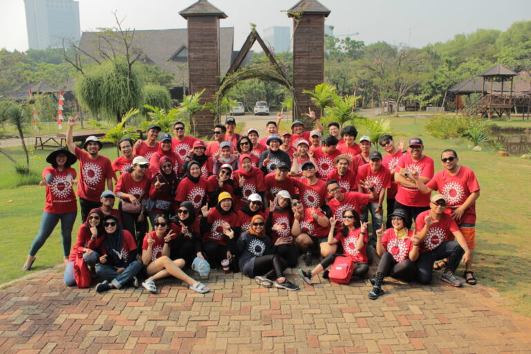 Rekomendasi Tempat Outing Kantor Unik dan Seru