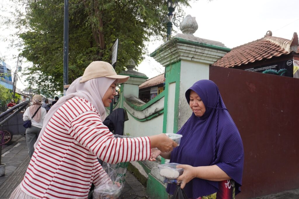 Ide Kegiatan Ramadan untuk Perusahaan: Kebaikan Berganda di Bulan Penuh Berkah